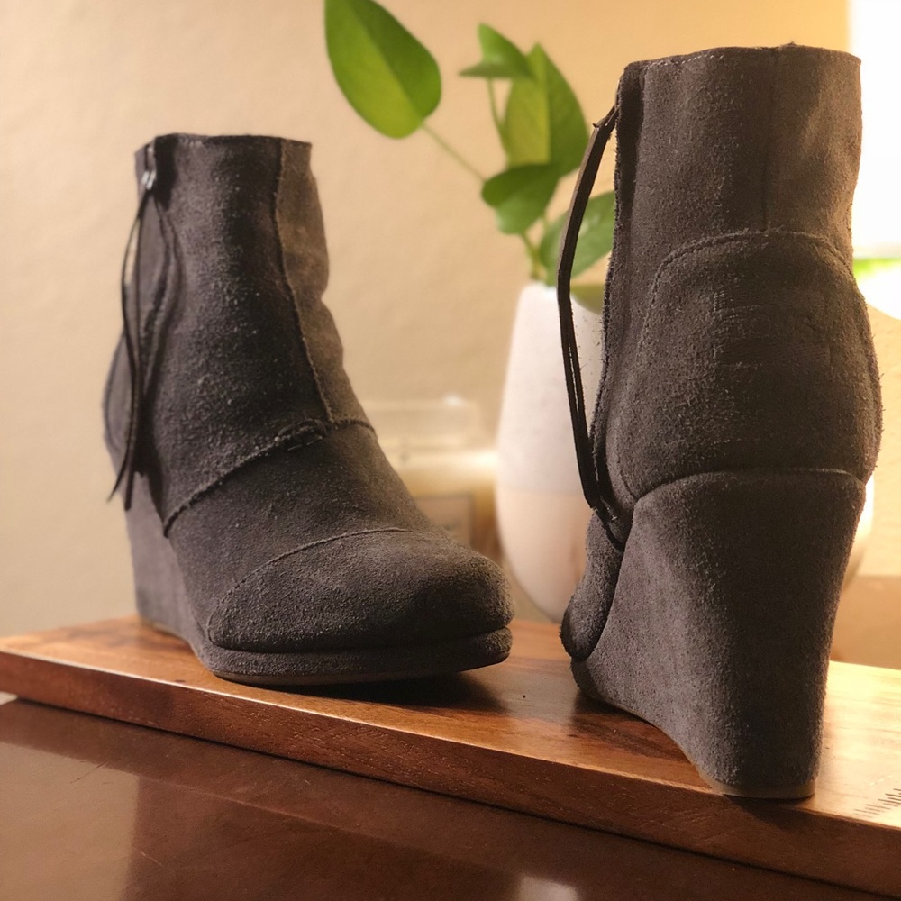 TOMS suede wedges